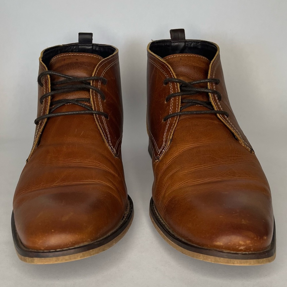 Mens dress boots size US 12, Eur 15.